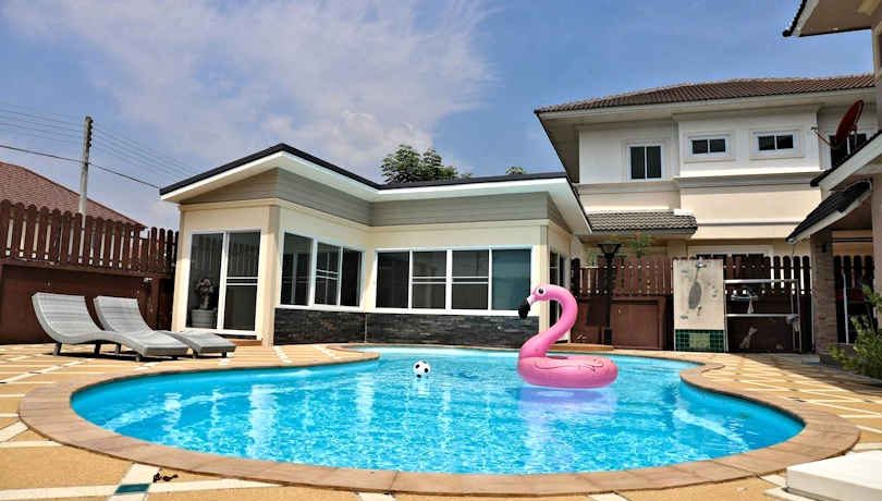 pool house for sale and rent in mae hia 1