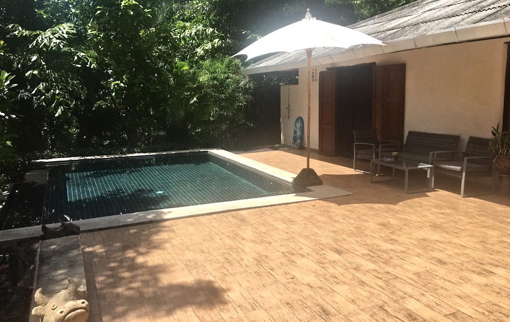 3 bedroom pool house for rent 4