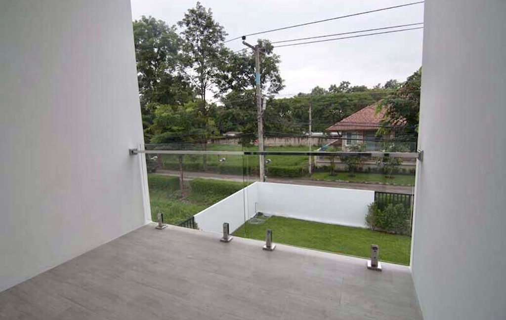 new 4 bedroom house for sale and rent wang tan 16