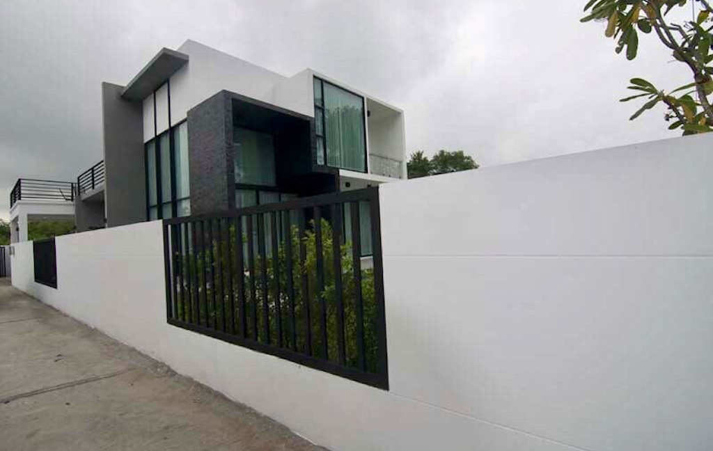 new 4 bedroom house for sale and rent wang tan 5