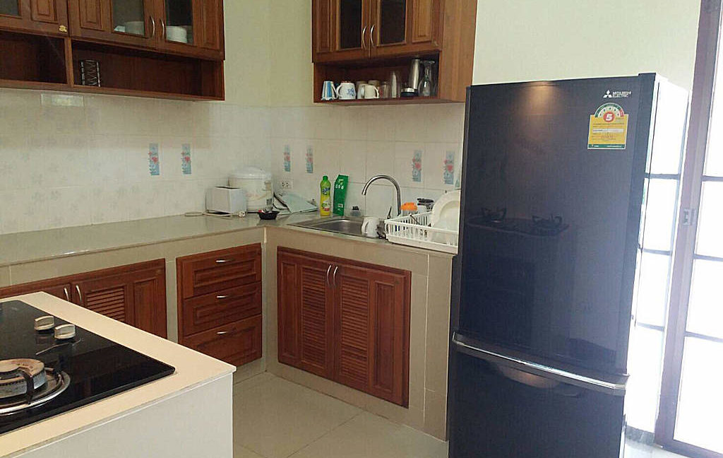 2 bedroom house with swimming pool for rent 6