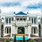 Castle theme pool property for rent in the city of Chiang Mai