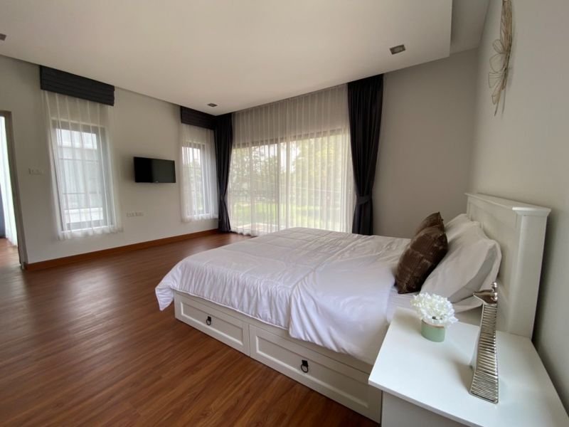 6-bedroom-villa-for-sale-in-mae-hia-chiang-mai-12
