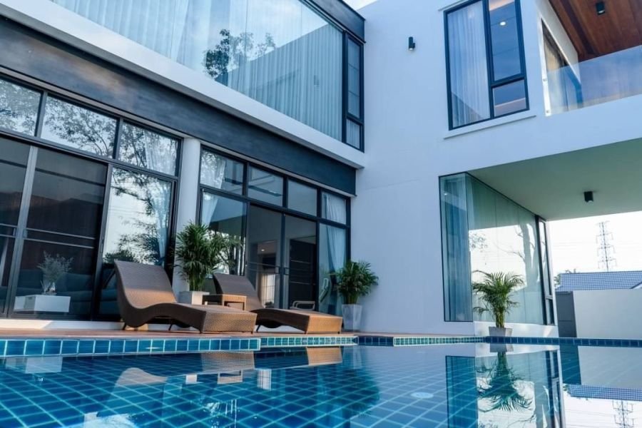 6-bedroom-villa-for-sale-in-mae-hia-chiang-mai-3