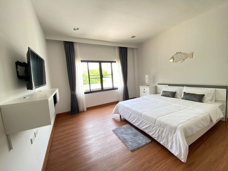 6-bedroom-villa-for-sale-in-mae-hia-chiang-mai-9