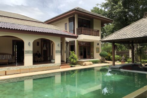 3 Bedroom pool Villa for sale with OWNER FINANCING