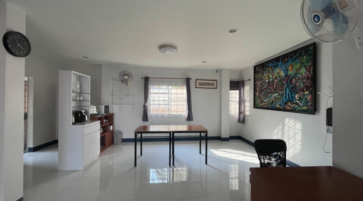 house for sale rent suthep (1)