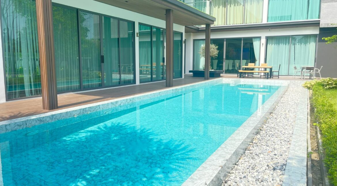 luxury pool villa for sale in hang dong (17)