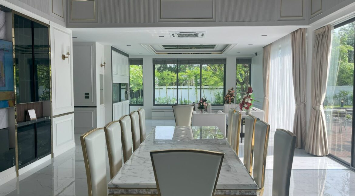 luxury pool villa for sale in hang dong (20)
