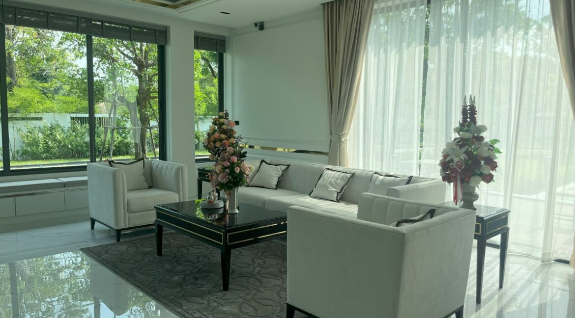 luxury pool villa for sale in hang dong (22)