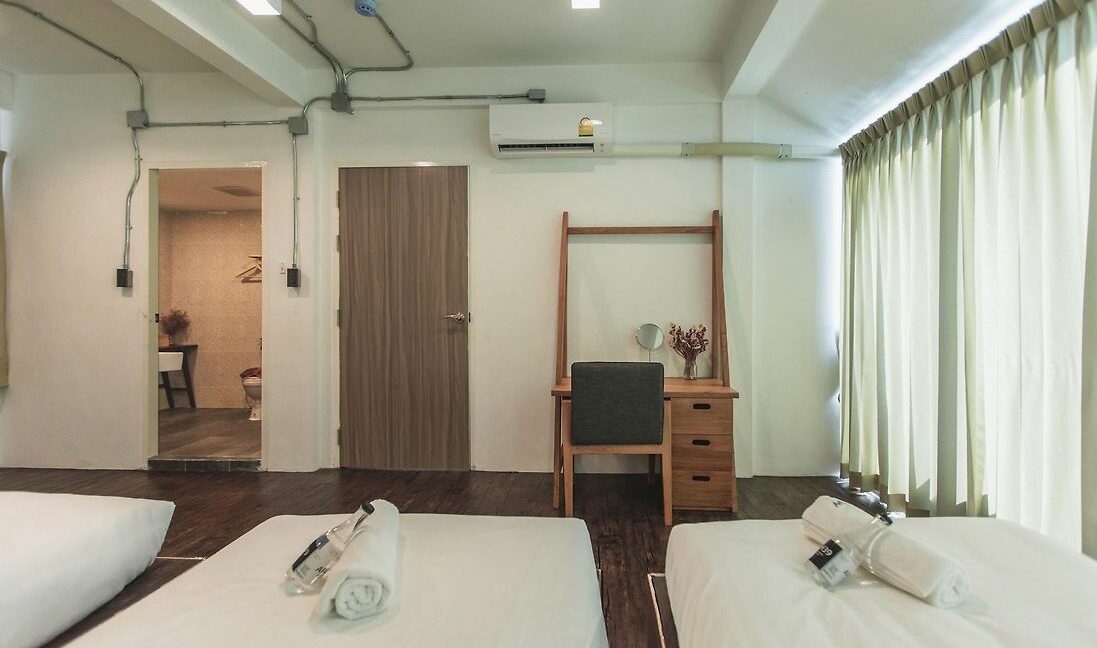 24 rooms loft style hotel for rent (11)